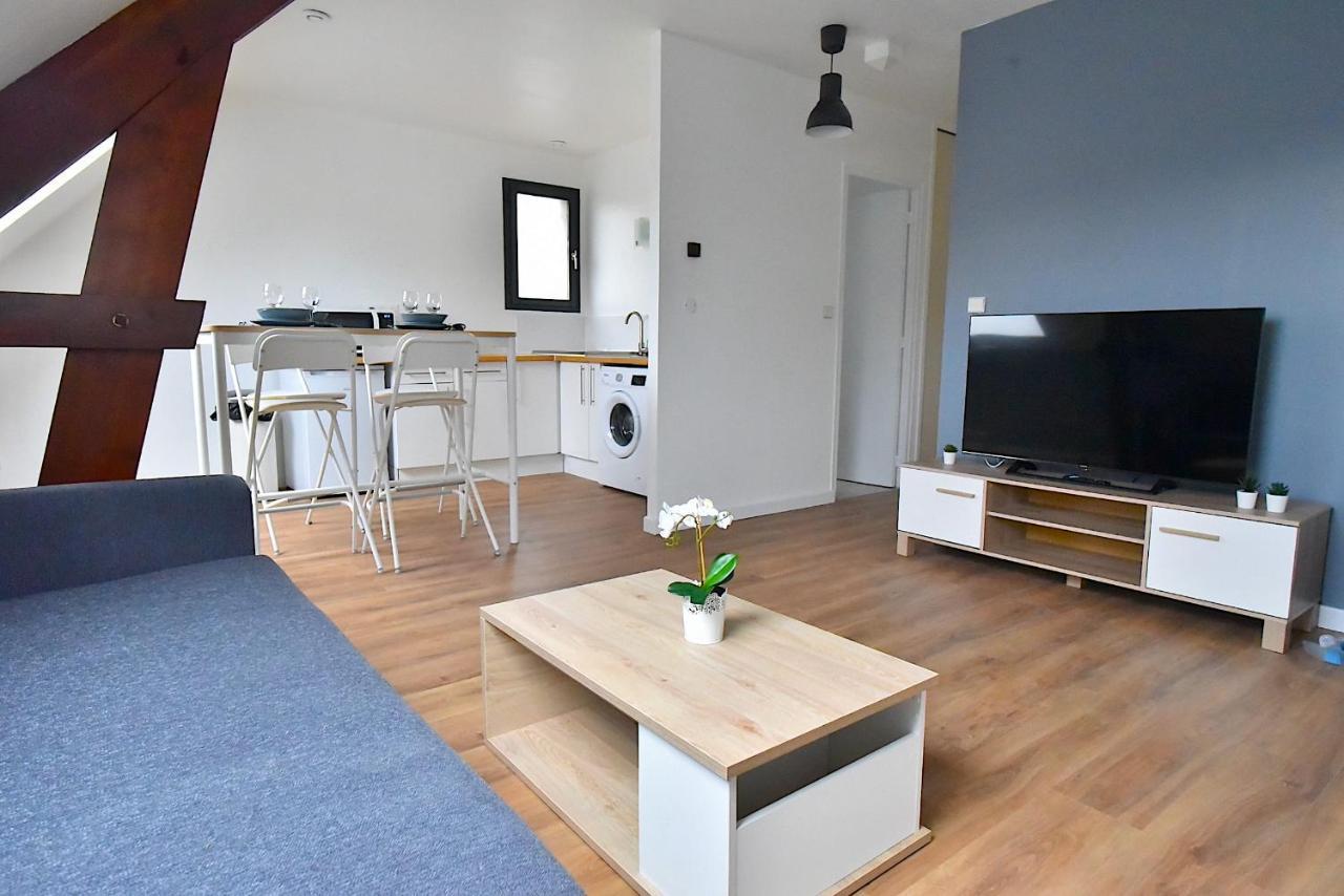 Welcome Home Vert-le-Grand Esterno foto